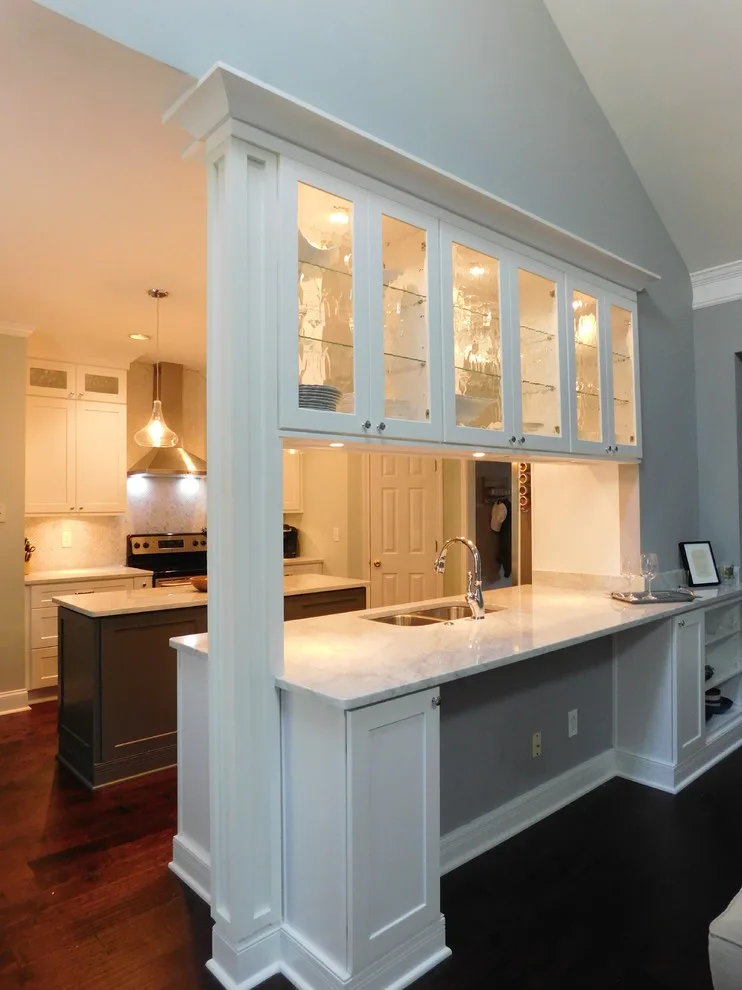 Contemporary Kitchen in Alpharetta by Rosa Moreno Kitchens - Photo 12