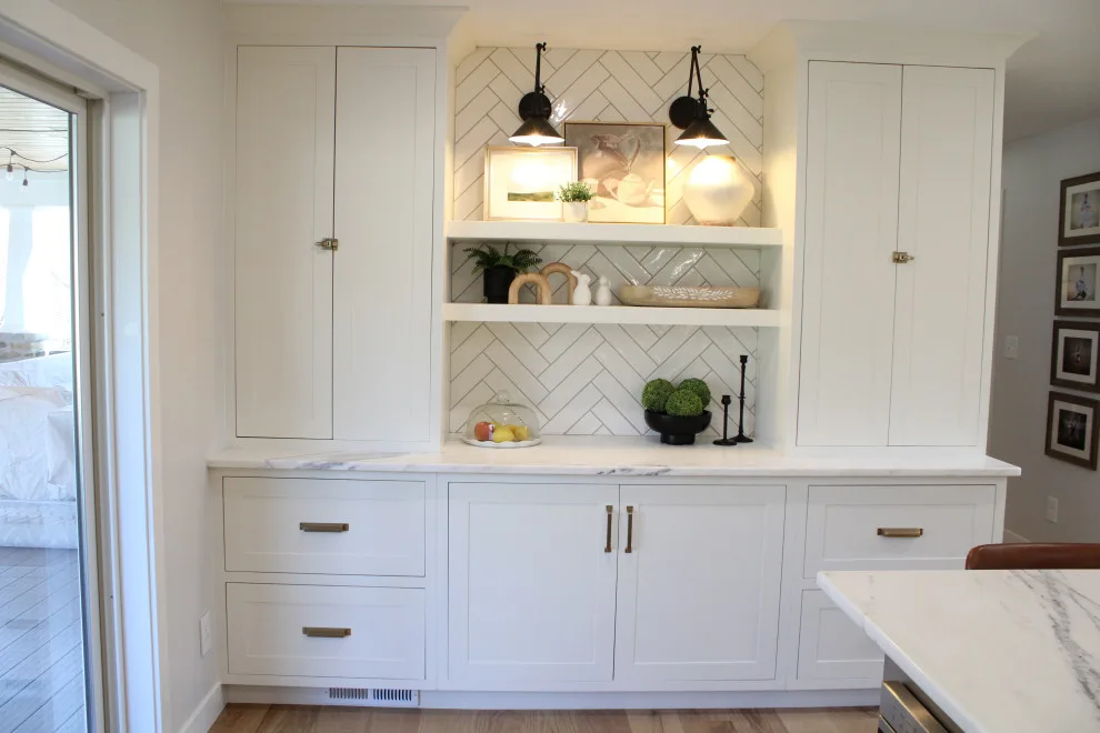 Arabesque and Alabaster by Jerilyn Horn Kitchen & Bath Design Co. - Photo 7