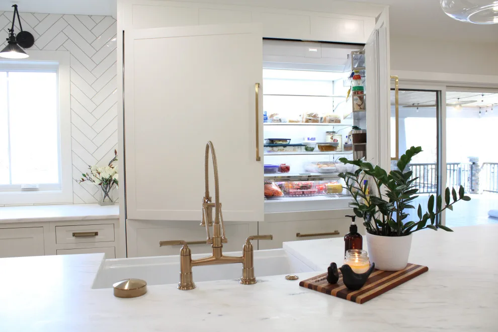 Arabesque and Alabaster by Jerilyn Horn Kitchen & Bath Design Co. - Photo 18