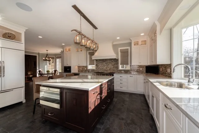 Crest Arrow Kitchen by Joan Bigg Design LLC - Photo 2