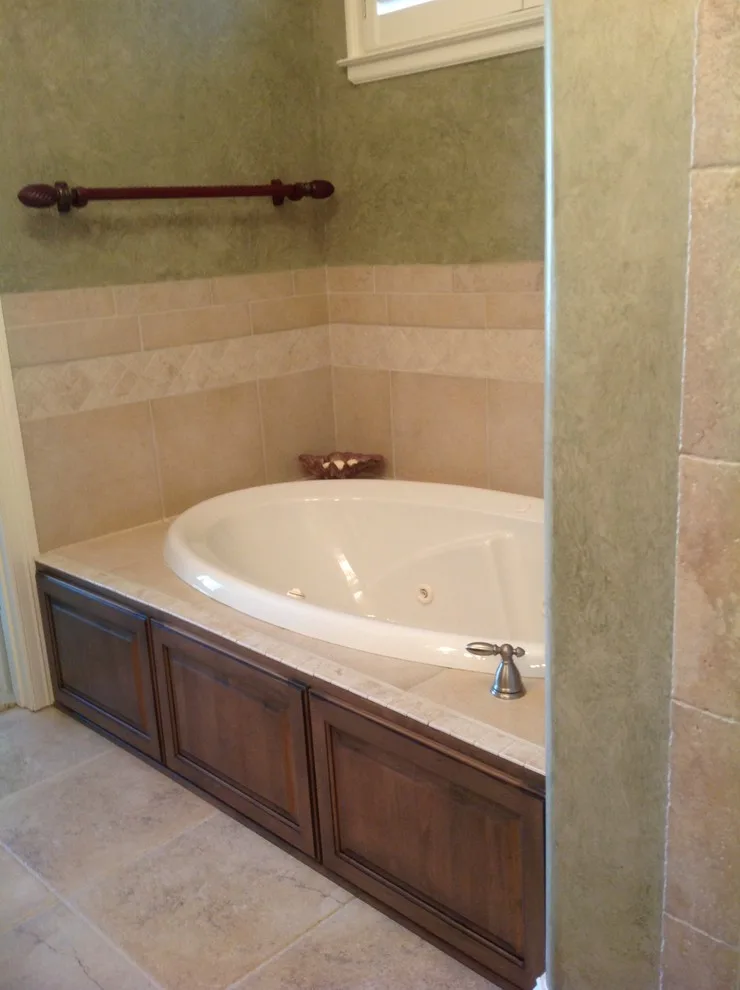 Bathroom Transformation by Kitchens Unlimited - Photo 2