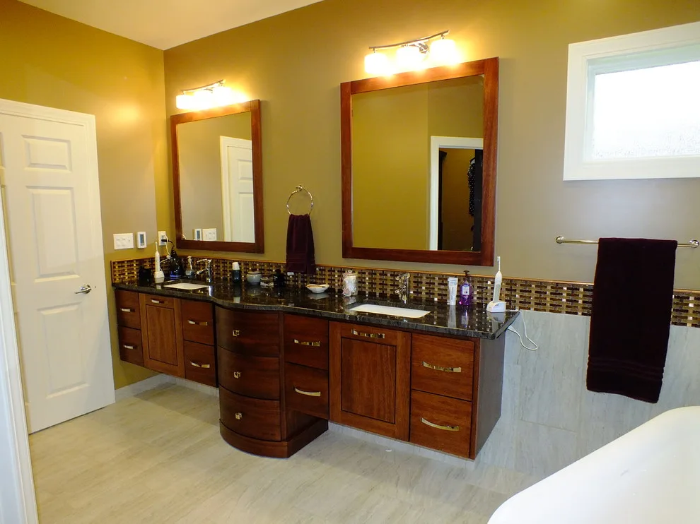 European-Inspired Shower for a Chic Bathroom Renovation by Stephanie Bruntz Designs - Photo 11