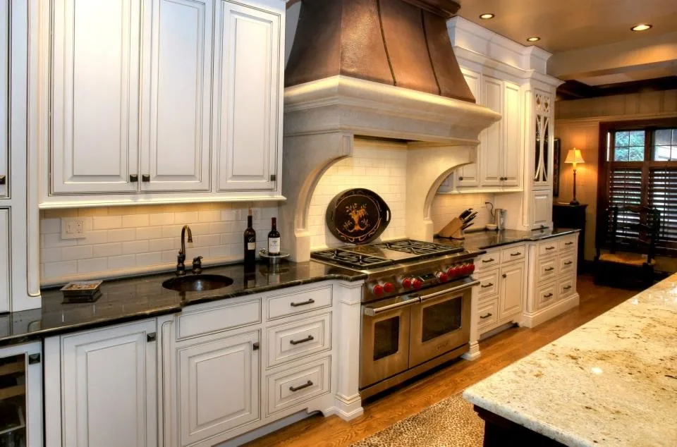 Stunning Kitchen Makeover by Chris's Custom Cabinets - Photo 4