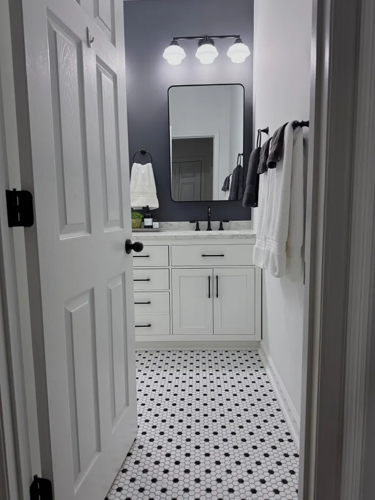 Bellevue Guest Bathroom Renovation by Usable Space Interiors, LLC - Photo 7