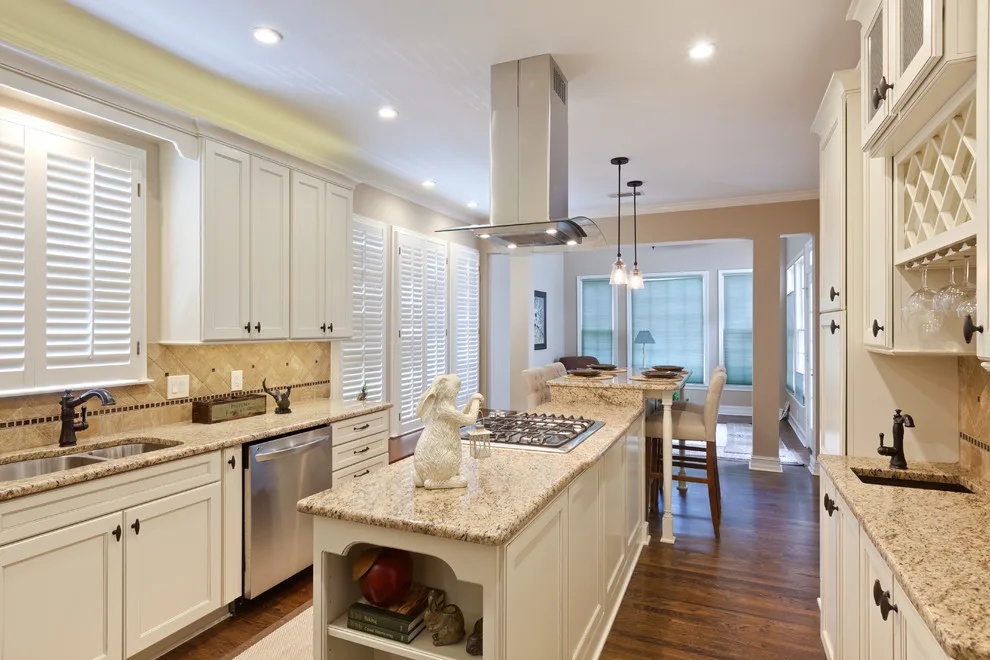 Brewery Kitchen by Turan Designs, Inc. - Photo 3
