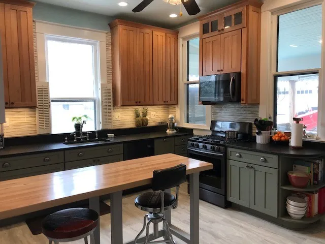 Bizzell Solutions by Lisa McCoy, Lowe's Home Improvement - Photo 4