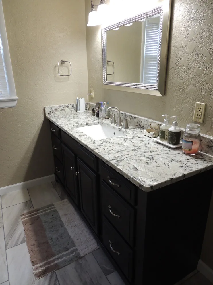 Monochrome Kitchen and Bathroom by Lowe's Of South Springfield, MO - Photo 2