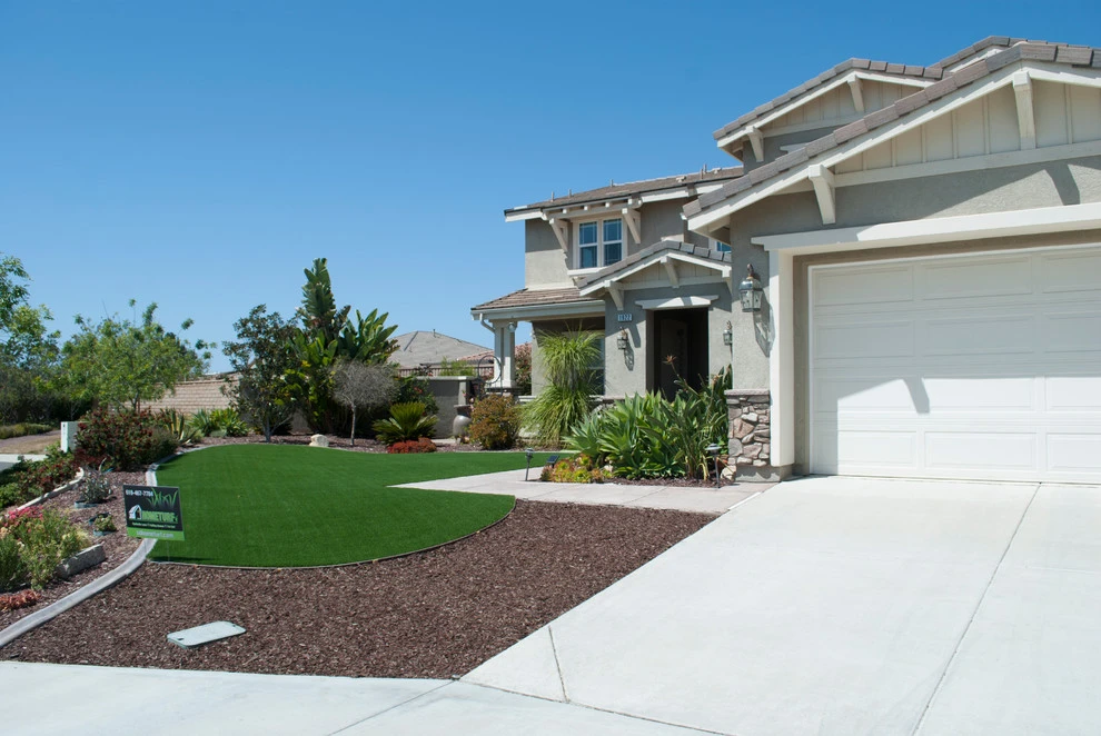 Home Turf Synthetic Grass - Photo 7