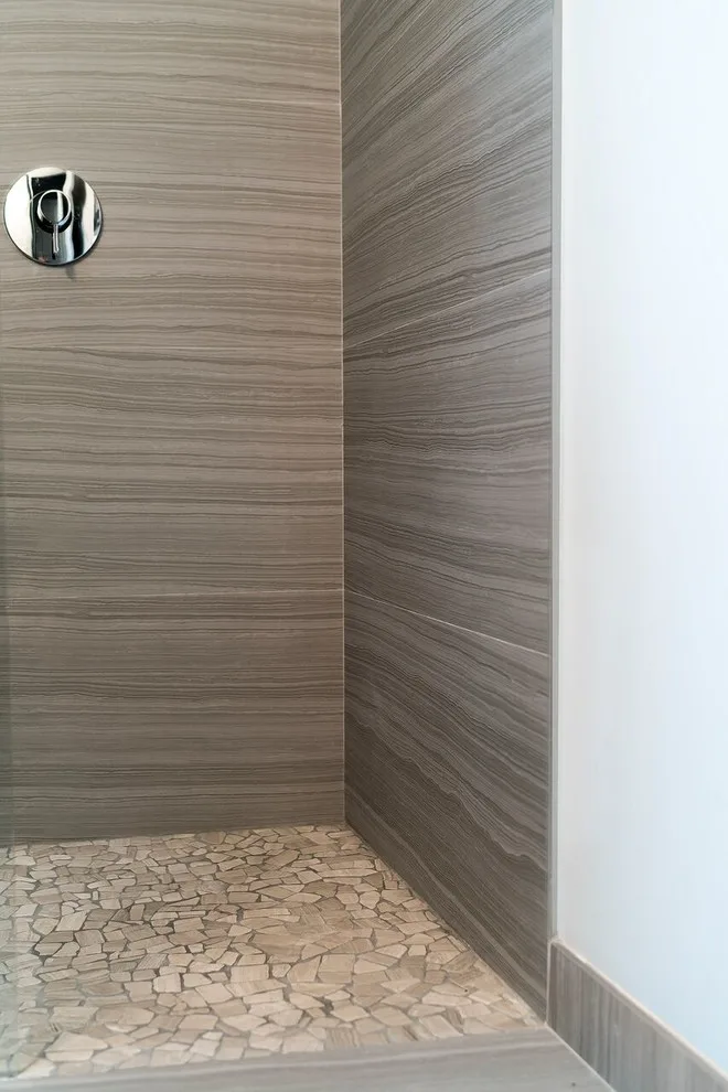 Hampton Hall New Residence in Bluffton by StoneWorks, Inc. - Photo 5