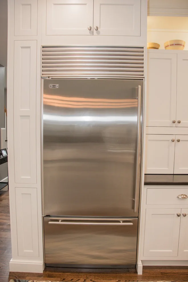 Modern Kitchen in Boxborough by Dawn Willis, Great Spaces Inc. - Photo 4