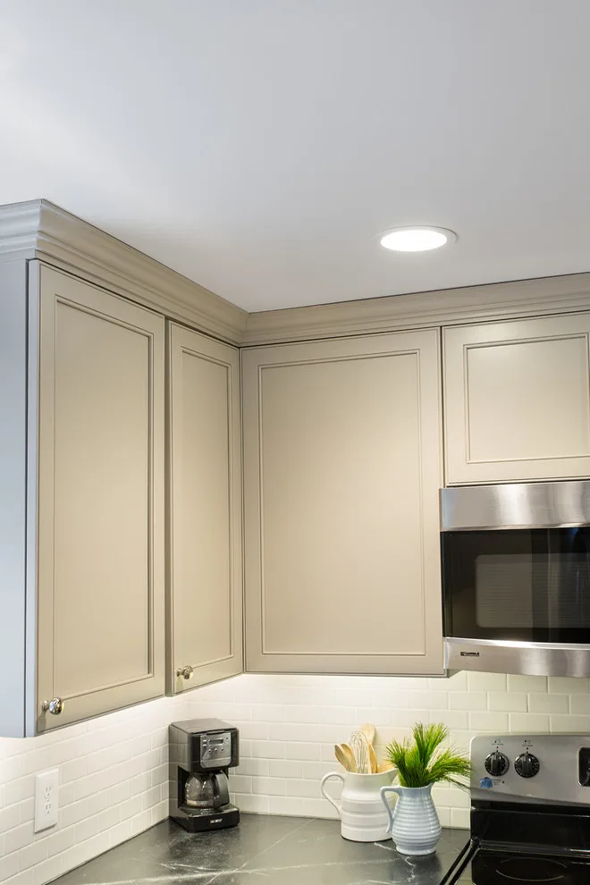 Contemporary Transitional Kitchen in Boxborough by Dawn Willis, Great Spaces Inc. - Photo 6
