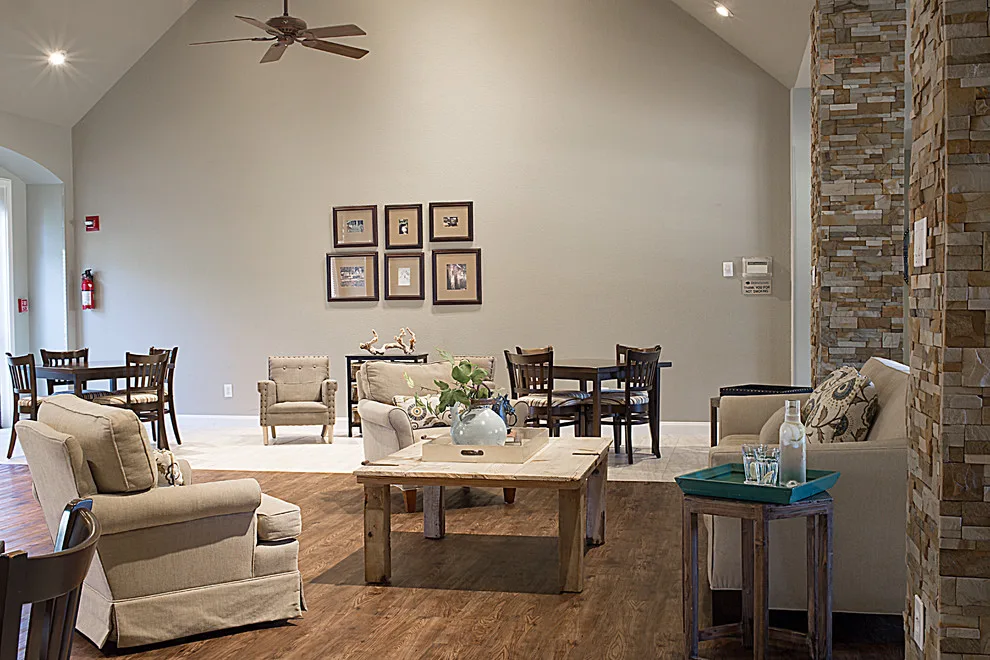Bridlewood Community Recreation Center by Decor Muse - Photo 2