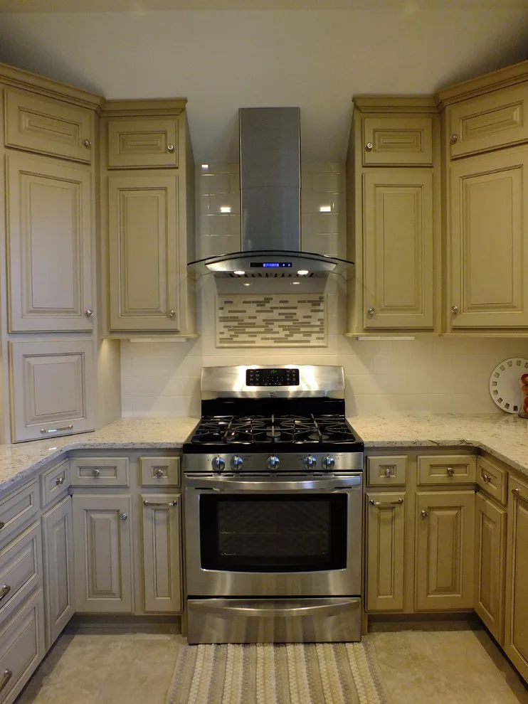Integrating Kitchen and Dining Areas by Stephanie Bruntz Designs - Photo 5
