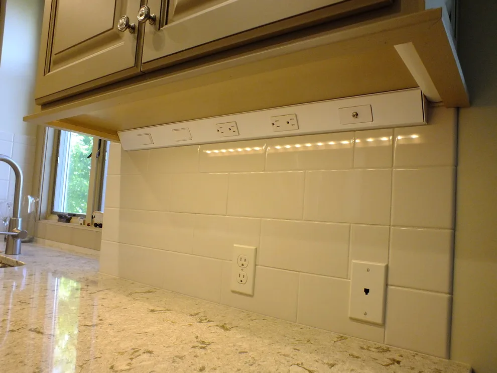 Integrating Kitchen and Dining Areas by Stephanie Bruntz Designs - Photo 4