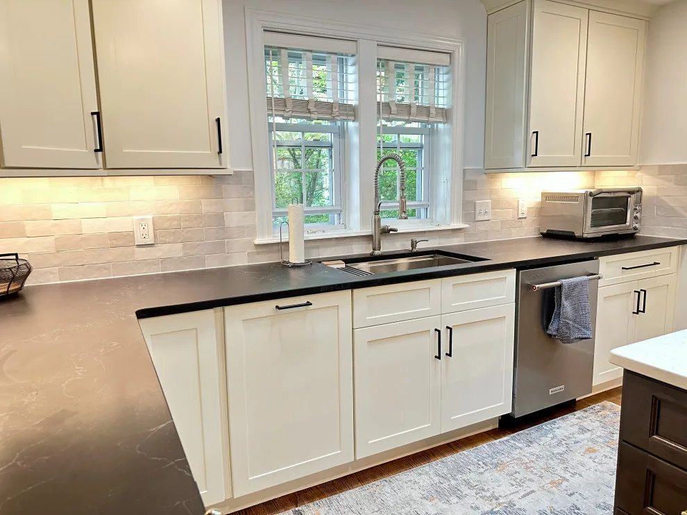 Bryn Mawr Fabuwood Culinary Space by Main Line Kitchen Design - Photo 9