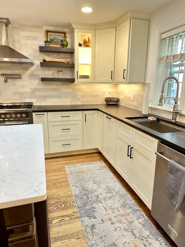 Bryn Mawr Fabuwood Culinary Space by Main Line Kitchen Design - Photo 2