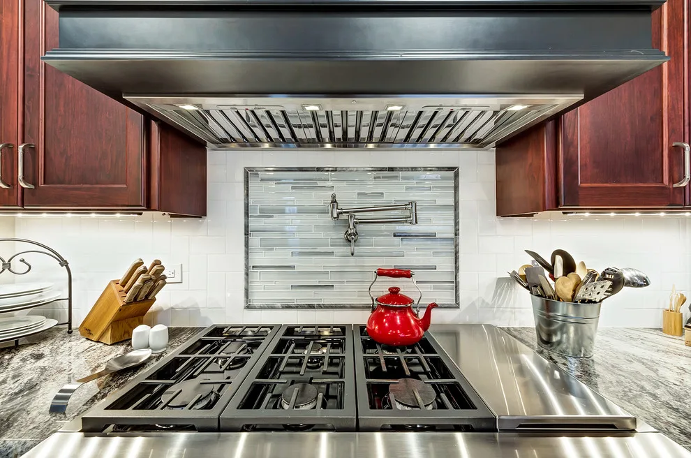 Load (192330) by Elite Remodeling - Photo 9