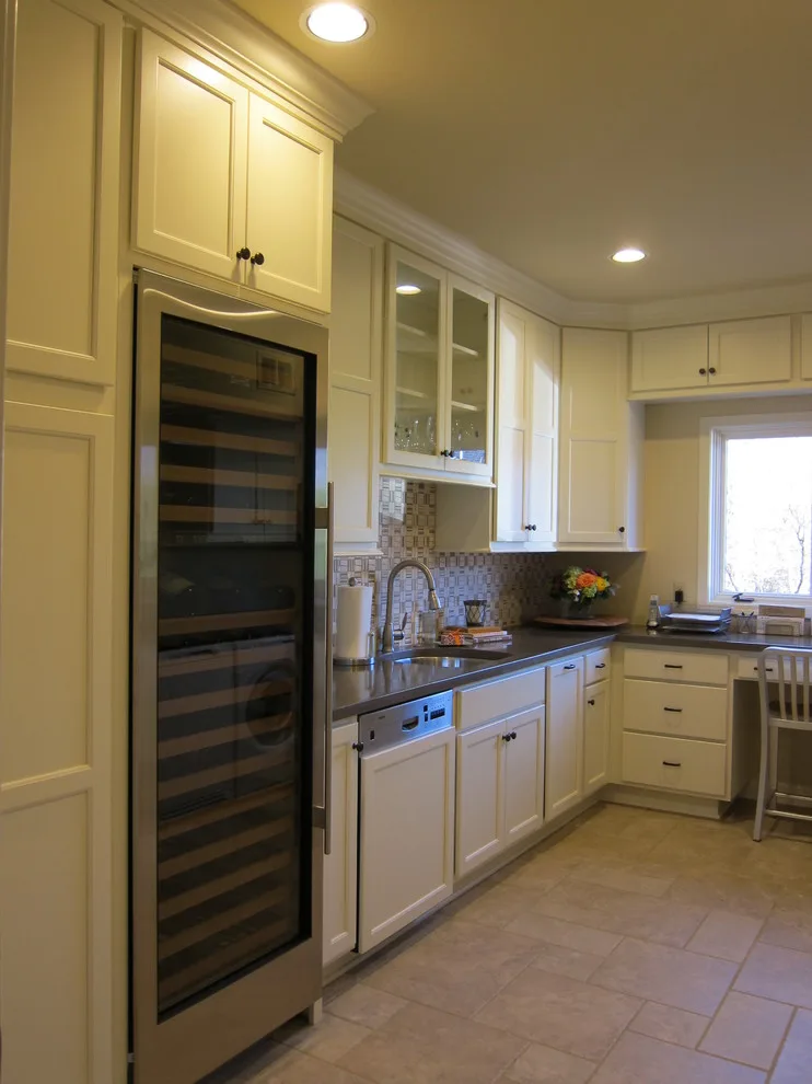 Versatile Butler Pantry by Kitchens Unlimited - Photo 2