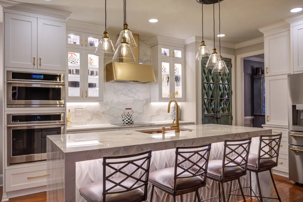Lauryn Shelley / Kitchen And Bath Galleries - Photo 11