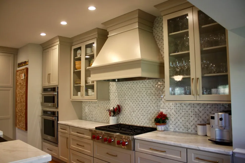Denise Honaker's Caplan Transitional Residence by Kitchen Sales & Kitchen Sales Gallery - Photo 3