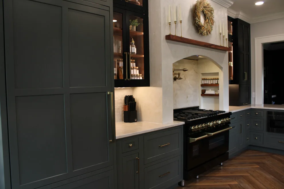 Iron Palace by Jerilyn Horn Kitchen & Bath Design Co. - Photo 10