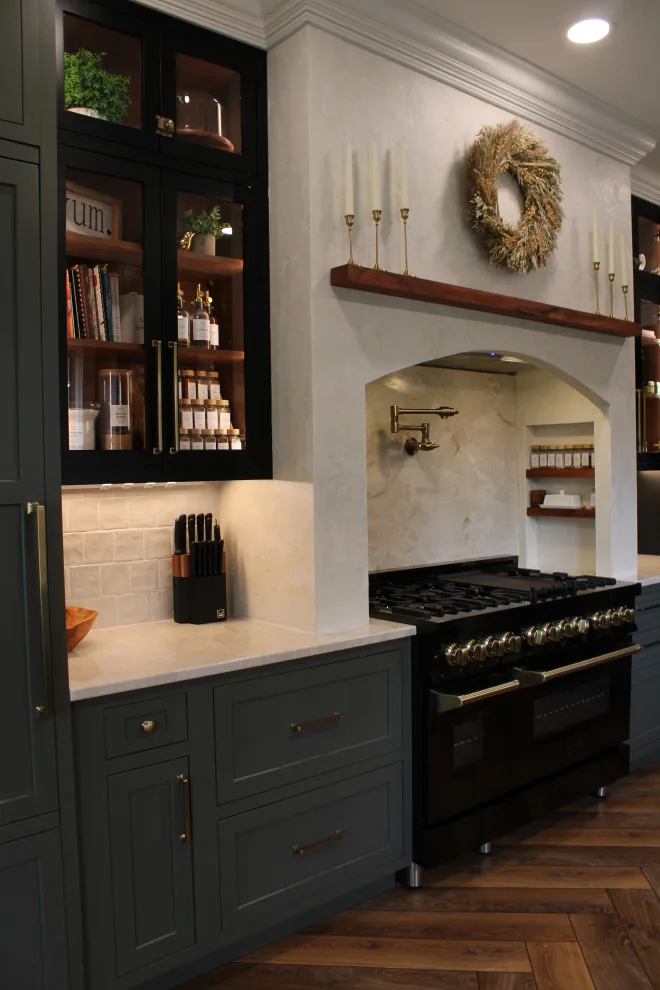 Iron Palace by Jerilyn Horn Kitchen & Bath Design Co. - Photo 9