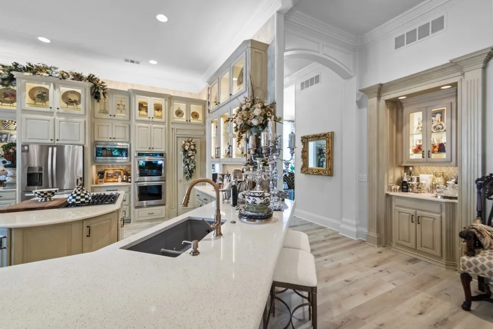 Castro Project 192929 by Elite Remodeling - Photo 2