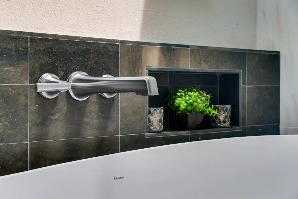 Centennial Main Bathroom by Signature Designs Kitchen | Bath | Interiors - Photo 3
