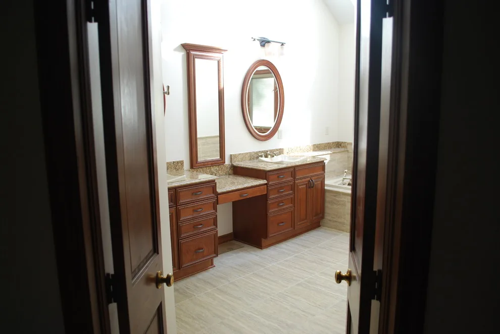 Chagrin Falls Primary Bath by Kitchen And Bath Etc. - Photo 7