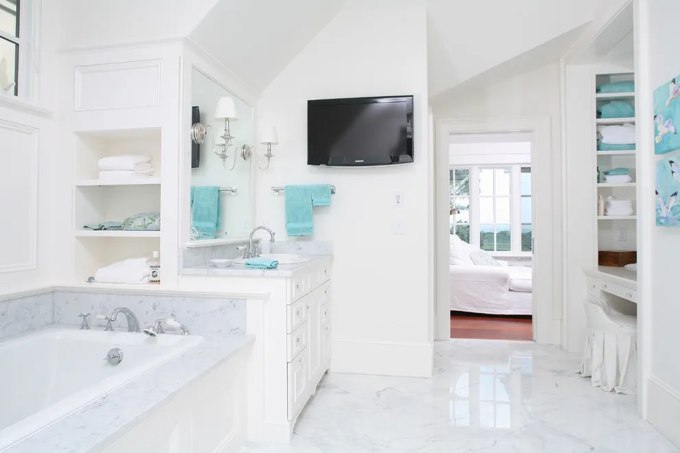 Charleston Elegant White Kitchen and Bathroom by StoneWorks, Inc. - Photo 3