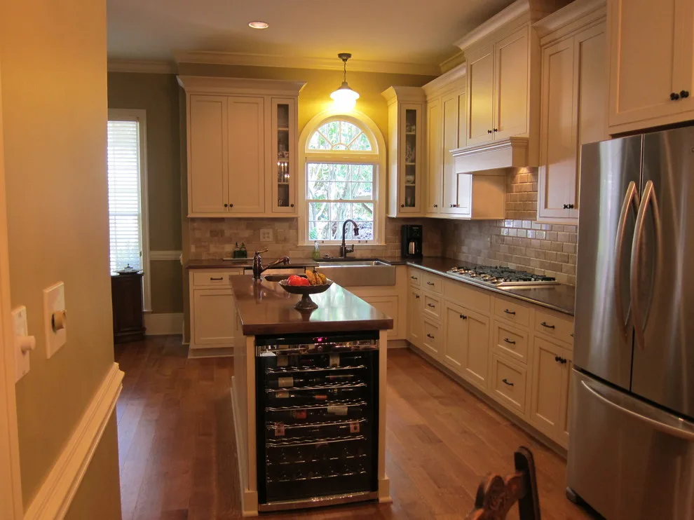 Charleston Aesthetic by Kitchens Unlimited - Photo 3