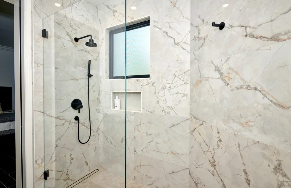 Stylish Modern Residence by Signature Designs Kitchen | Bath | Interiors - Photo 37