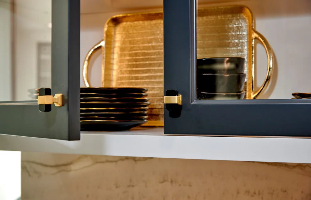 Stylish Modern Residence by Signature Designs Kitchen | Bath | Interiors - Photo 28