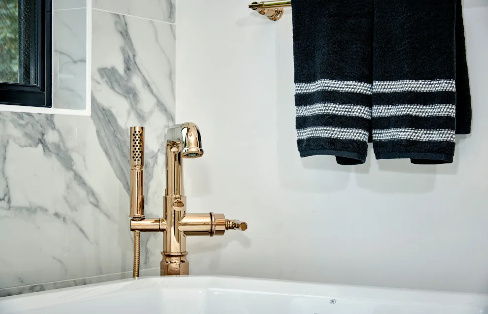 Timeless Bathroom by Signature Designs Kitchen | Bath | Interiors - Photo 25