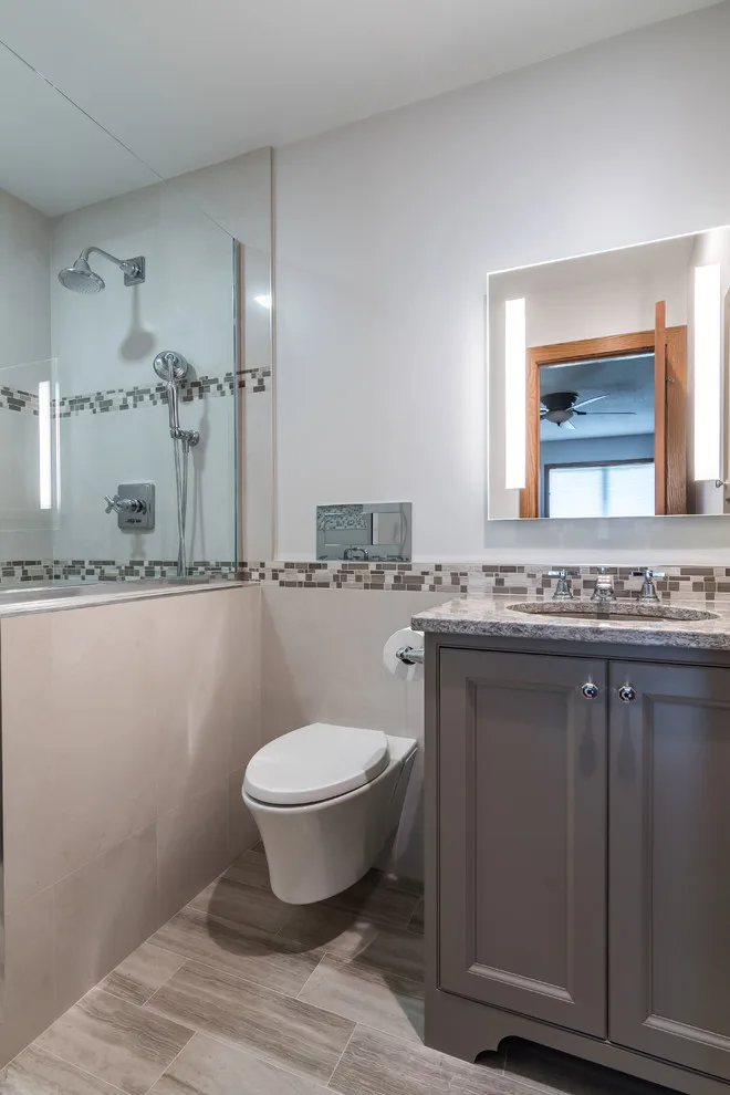 Timeless Residence Undergoes Contemporary Renovation by Studio H2O/PSC Distribution - Photo 4