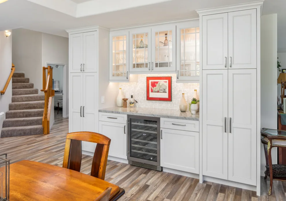 Traditional Kitchen and Main Bathroom by Signature Designs Kitchen | Bath | Interiors - Photo 13