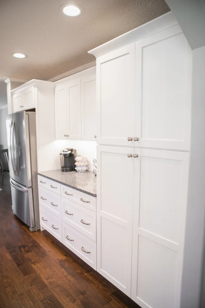 Country Classic Kitchen by Great Kitchens & Baths - Photo 3