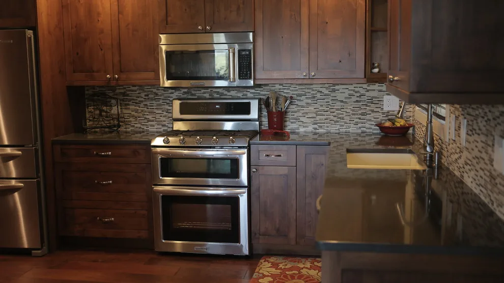 Traditional Kitchen Design in Northwest Colorado by Alpine Lumber Steamboat - Photo 2