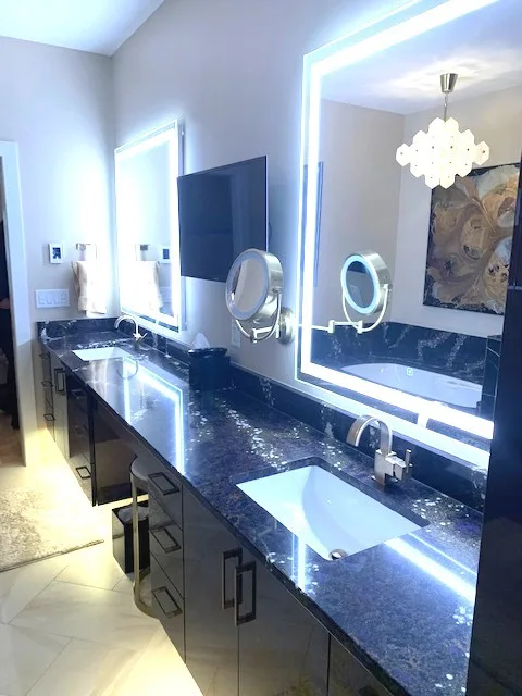 Elegant, Streamlined & Golden - Kitchen & Bath by Studio H2O/PSC Distribution - Photo 2