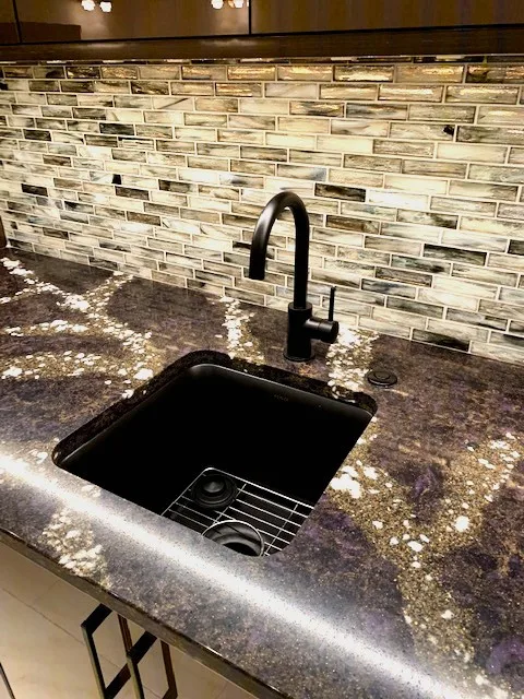 Elegant, Streamlined & Golden - Kitchen & Bath by Studio H2O/PSC Distribution - Photo 3