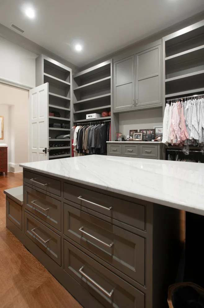 Belle Meade Closets by Terri Sears, Kitchen And Bath Designer - Photo 5