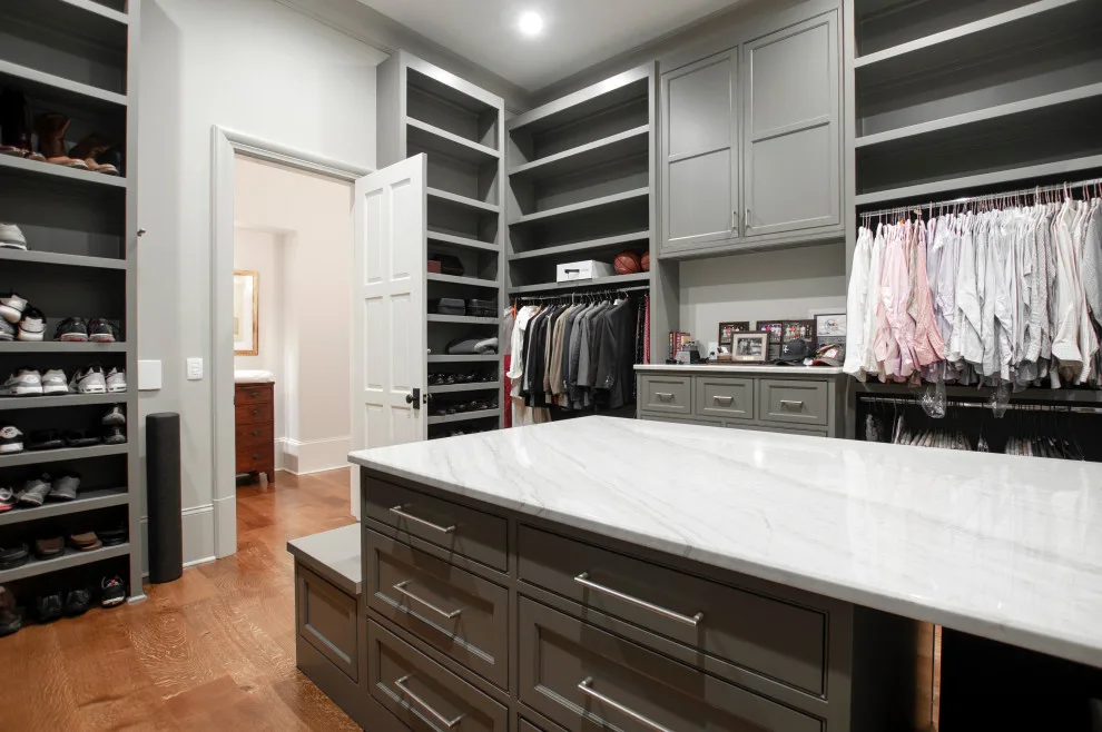 Belle Meade Closets by Terri Sears, Kitchen And Bath Designer - Photo 3