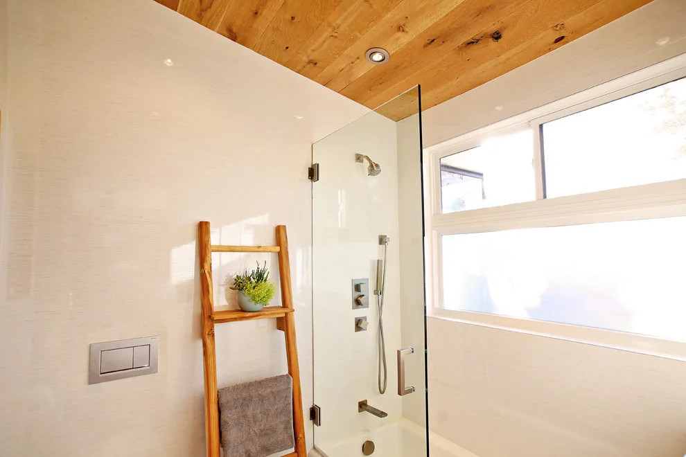 Seaside Bathroom by La Costa Cabinets & Design - Photo 6