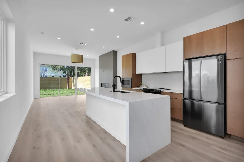 Modern Coastal - Kitchen Design by Terri Dubose by Woodsman Kitchens And Floors - Photo 12