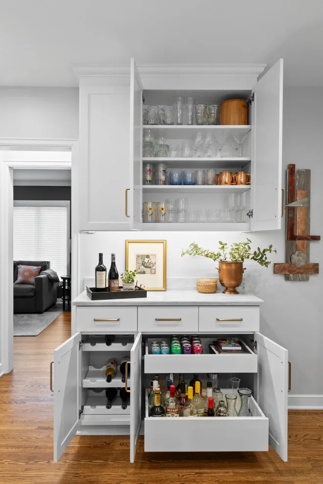 Colonial Makeover by Rebecca Ryan Design - Photo 10