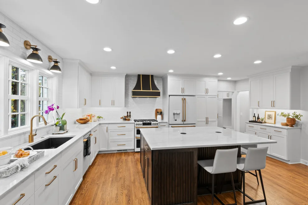 Colonial Makeover by Rebecca Ryan Design - Photo 14