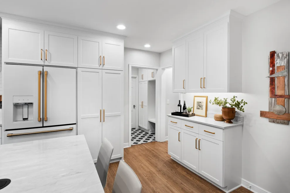 Colonial Makeover by Rebecca Ryan Design - Photo 9