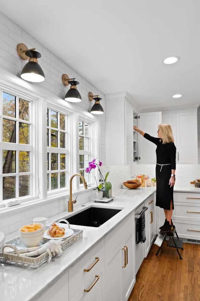 Colonial Makeover by Rebecca Ryan Design - Photo 11