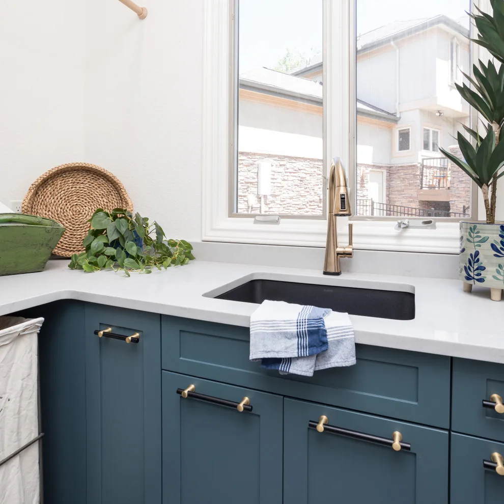 Vibrant Laundry Space by Signature Designs Kitchen | Bath | Interiors - Photo 2