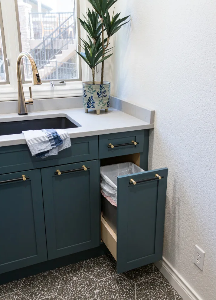 Vibrant Laundry Space by Signature Designs Kitchen | Bath | Interiors - Photo 8